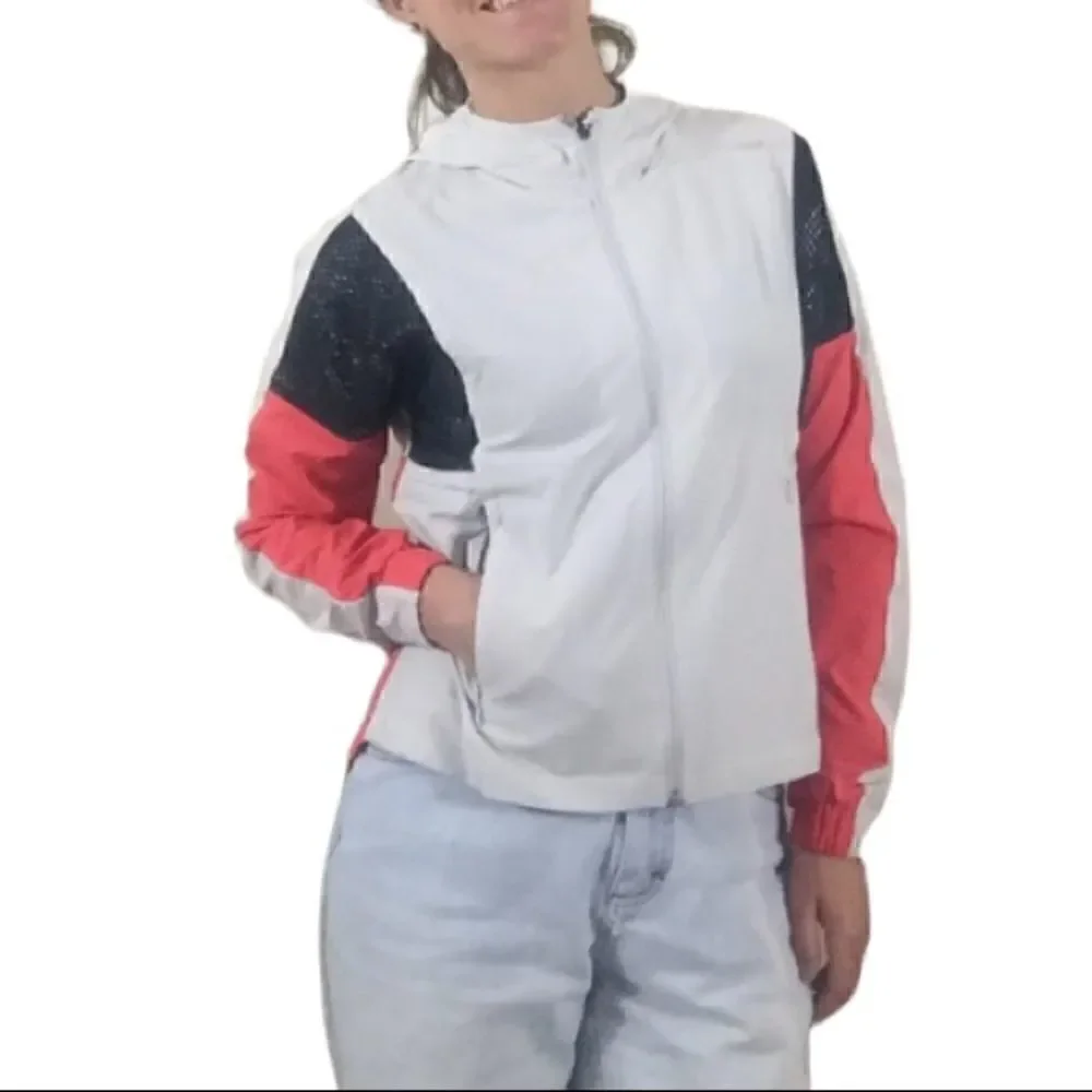 Adidas windbreaker   - Picture 3 of 7